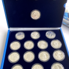 Münzkassette mit 18 Silbermünzen a 39 mm zum UNO- Jahr 1981 selten RAR-925Silber